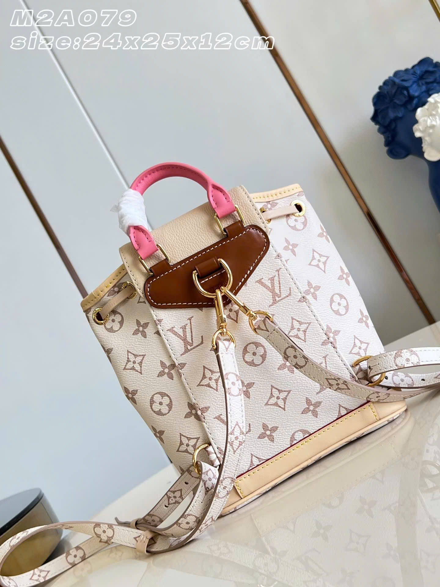 Louis Vuitton Montsouris Mini Backpack 24cm - Image 4