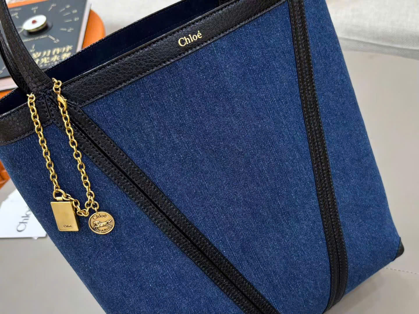 Chloé Medium Spin Tote Bags 27cm - Image 4