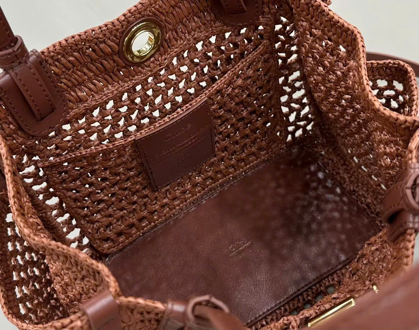 Chloé Iconic Raffia Tote Bag 23cm - Image 8