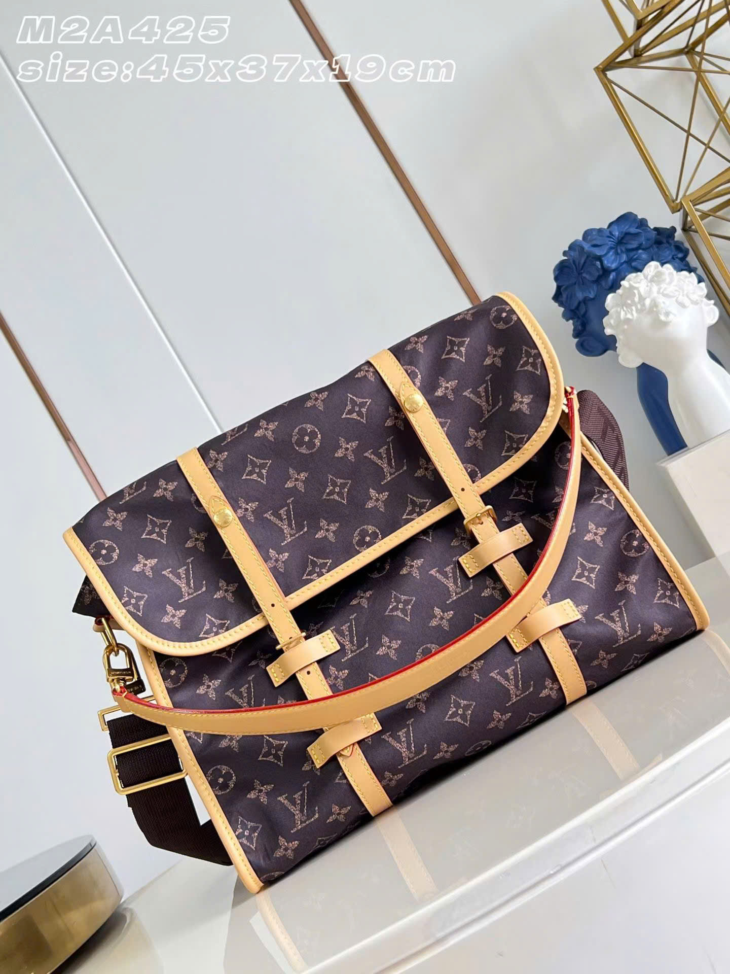Louis Vuitton Jet Lag
