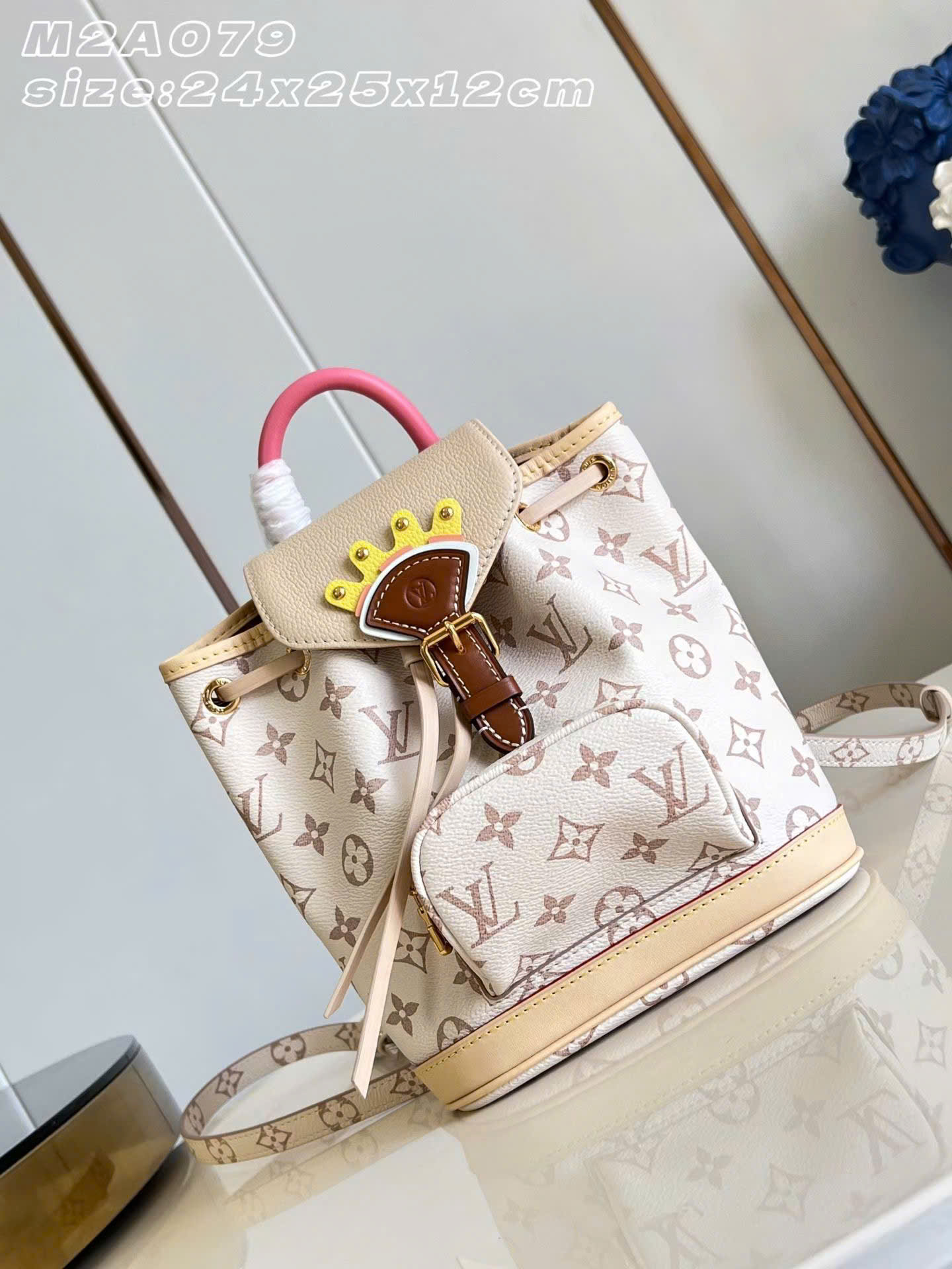 Louis Vuitton Montsouris Mini