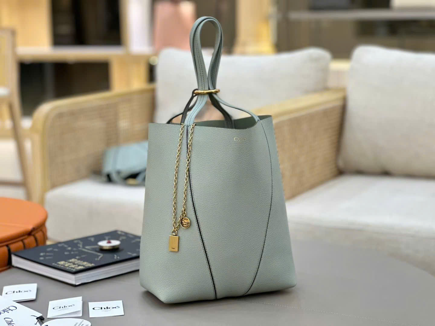 Chloé Medium Spin Tote Bags 27cm - Image 2