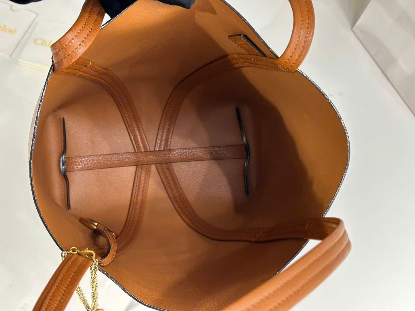 Chloé Medium Spin Tote Bags 27cm - Image 8