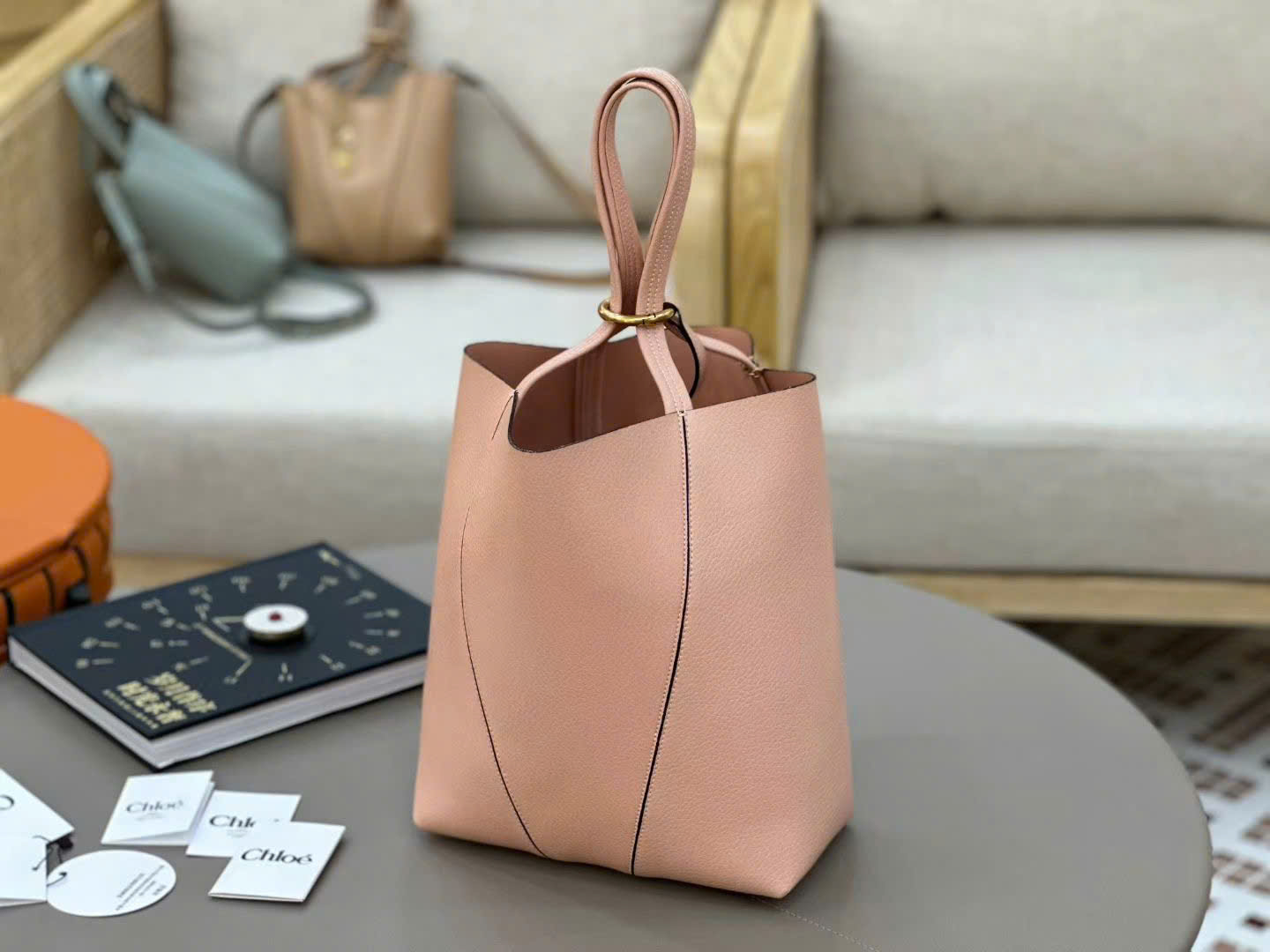 Chloé Medium Spin Tote Bags 27cm - Image 3