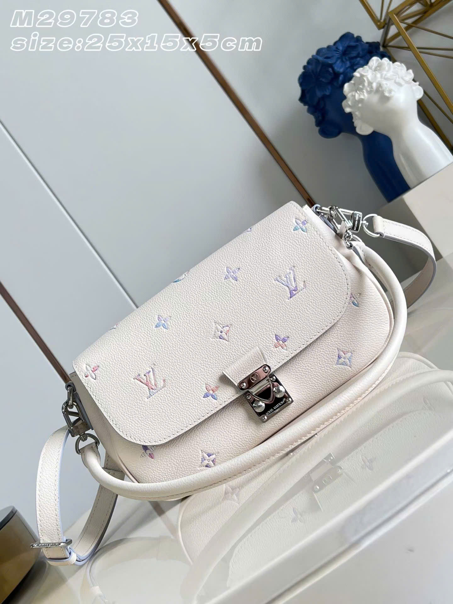Louis Vuitton Pochette Métis
