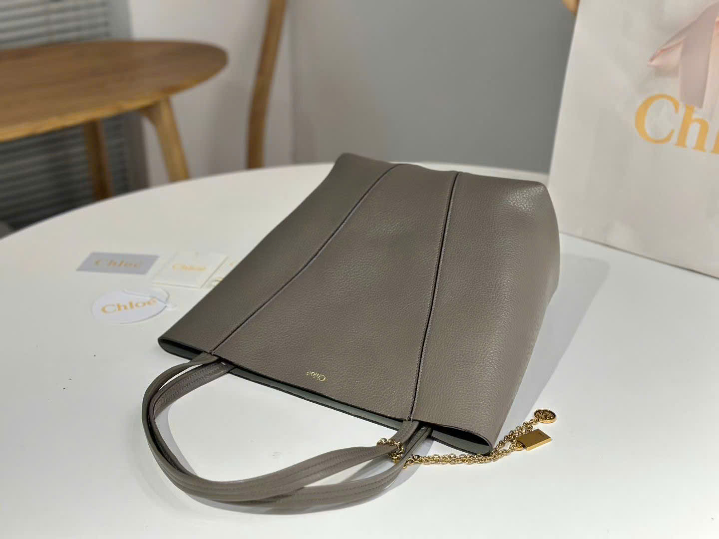 Chloé Medium Spin Tote Bags 27cm - Image 6