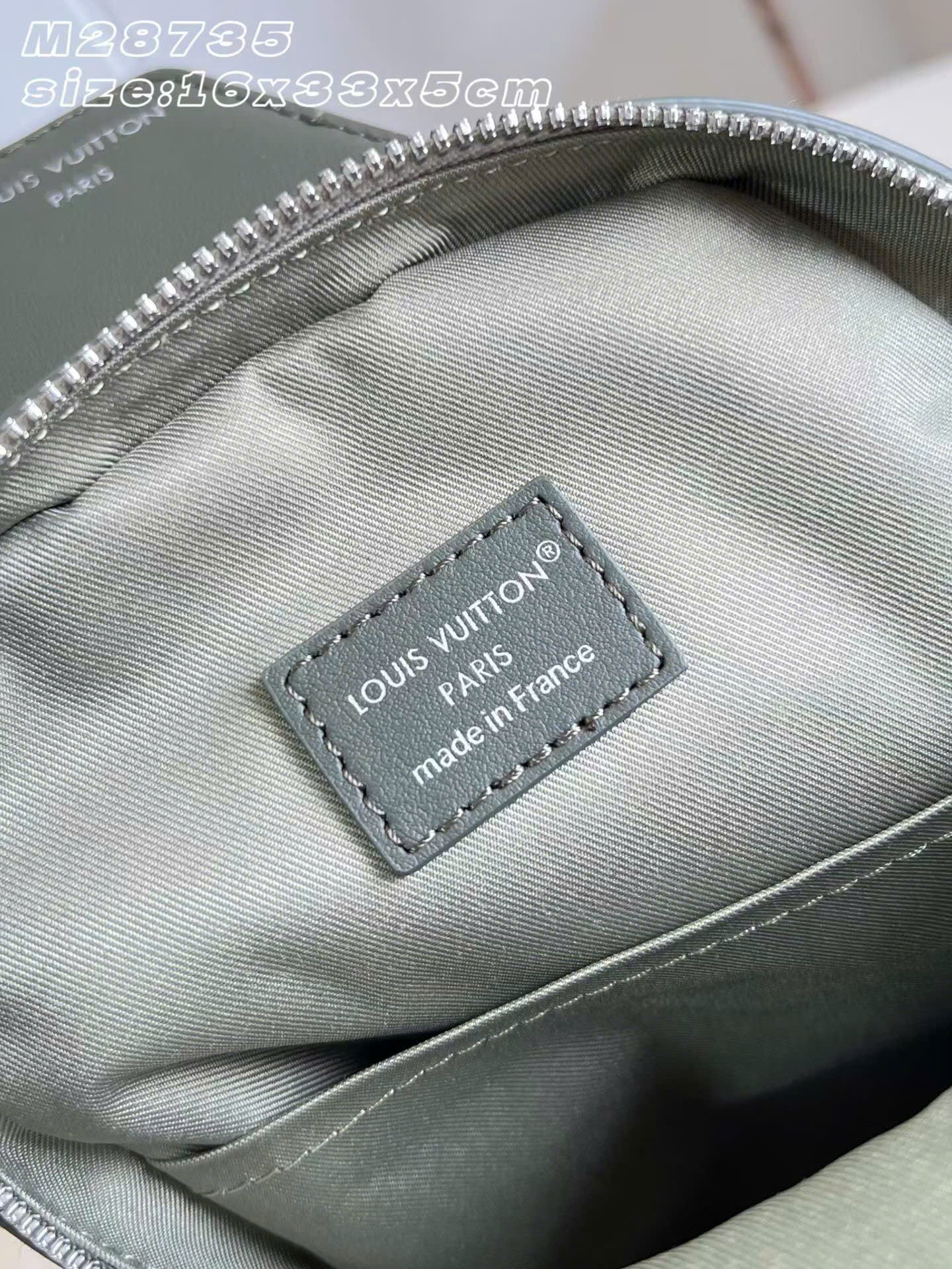Louis Vuitton Monogram Avenue Slingbag 16cm - Image 9