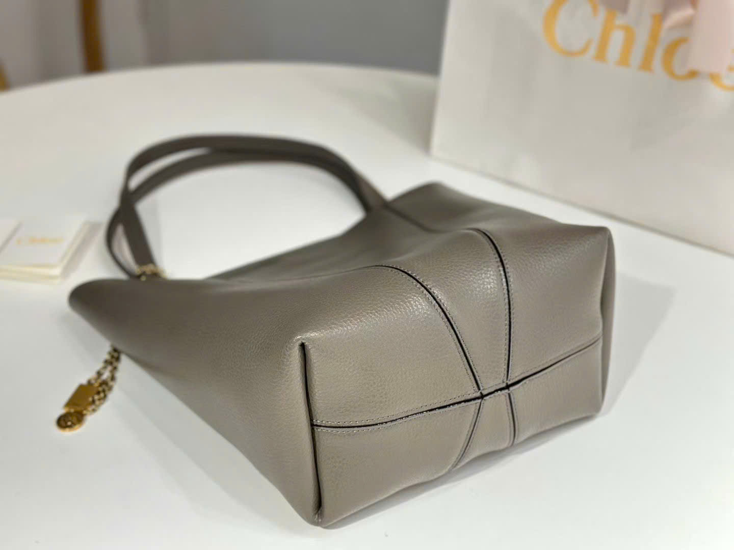 Chloé Medium Spin Tote Bags 27cm - Image 7