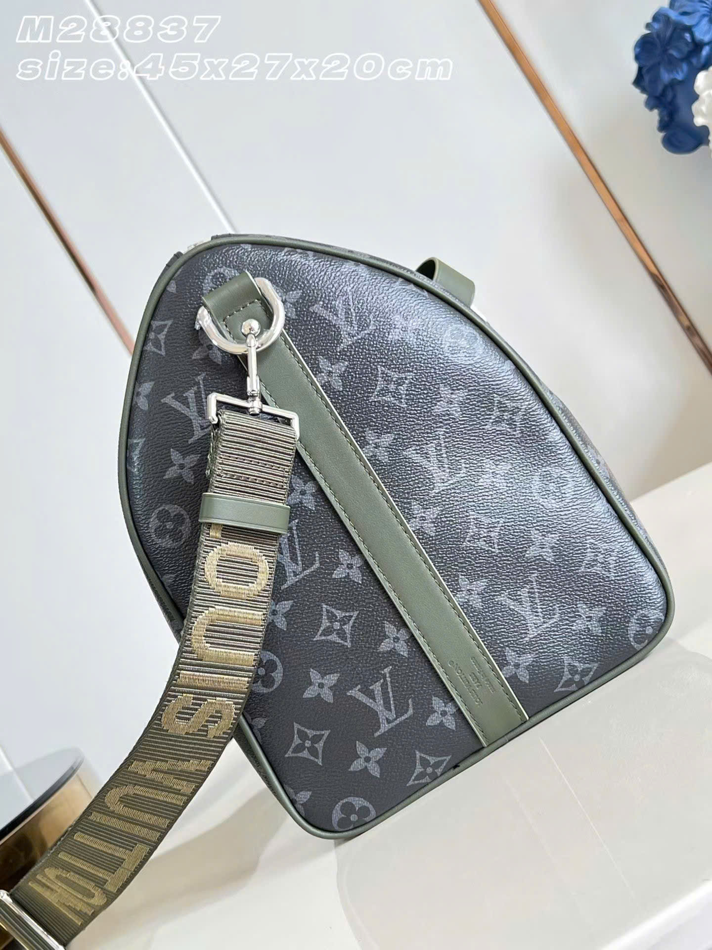 Louis Vuitton Keepall Bandoulière Monogram Eclipse Bag 45cm - Image 5