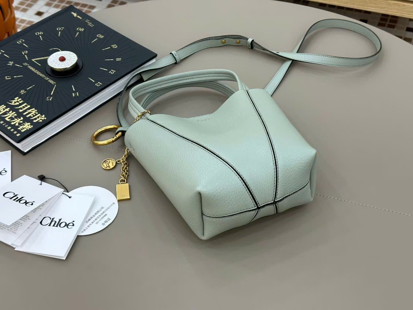Chloé Small Spin Tote Bags 18cm - Image 4