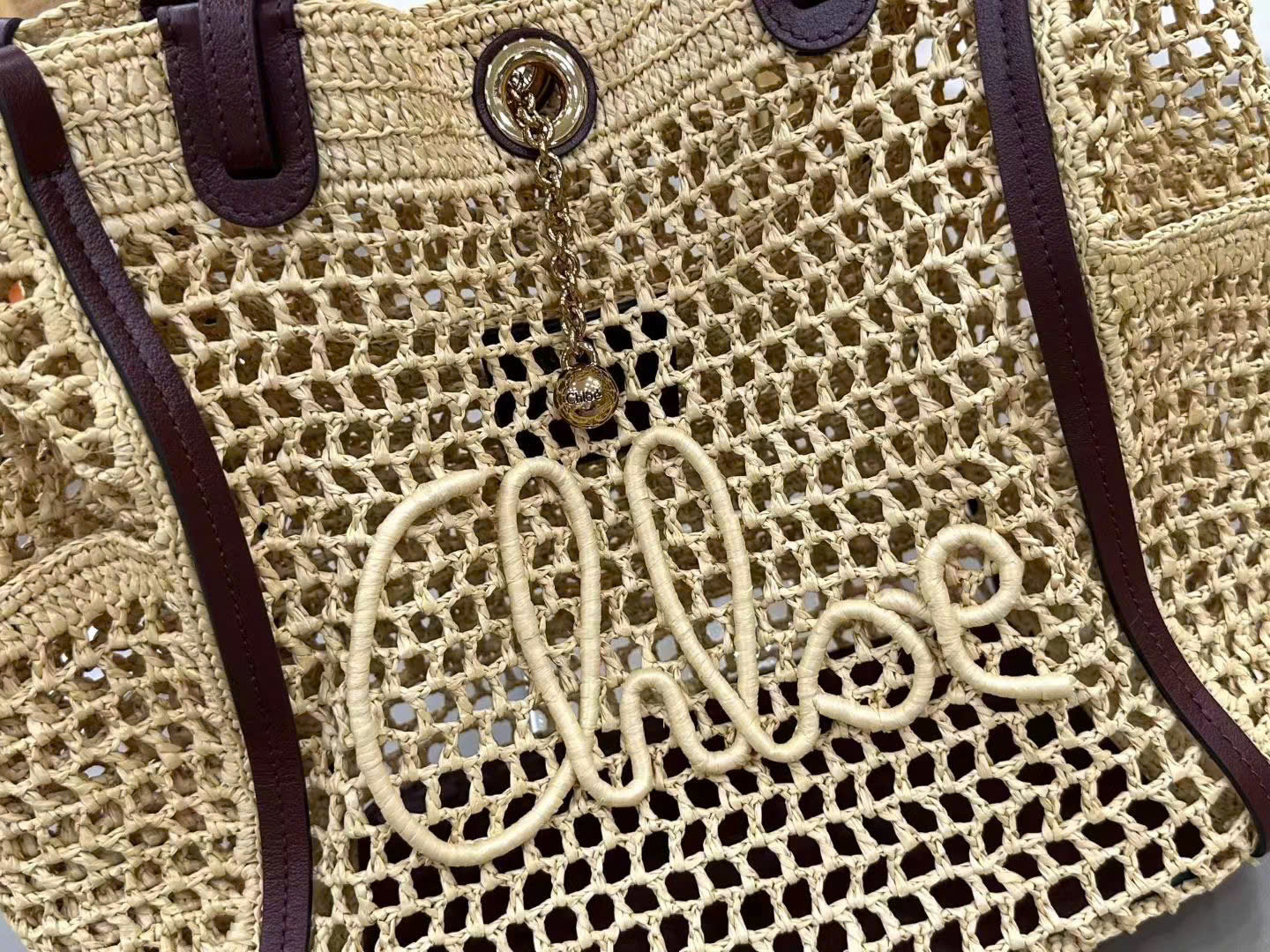 Chloé Iconic Raffia Tote Bag 28cm - Image 2